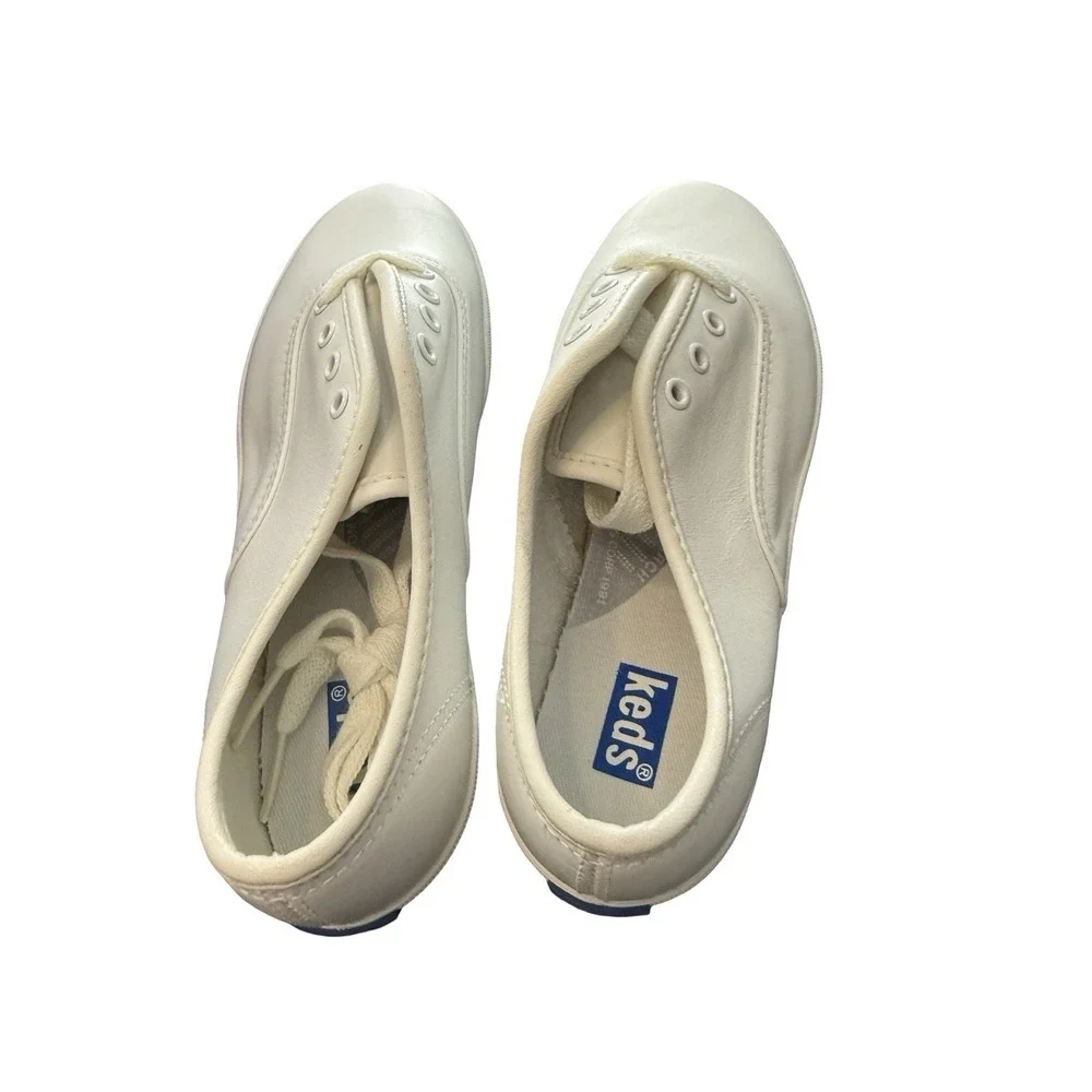 Vintage Keds 2 wide ‎ Kids white leather Champion shoes sneakers.